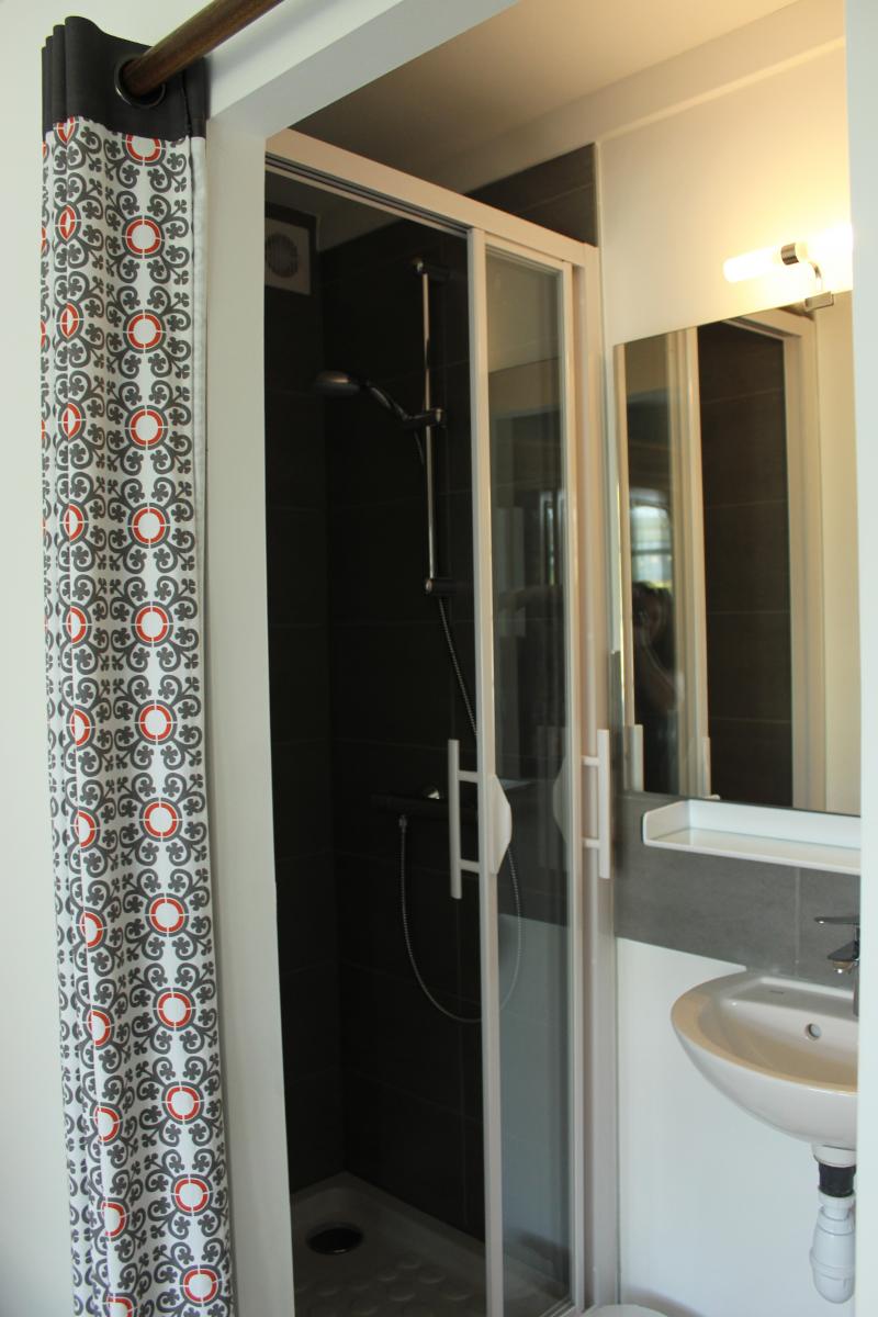 Salle de douche 1 dans chambre 1